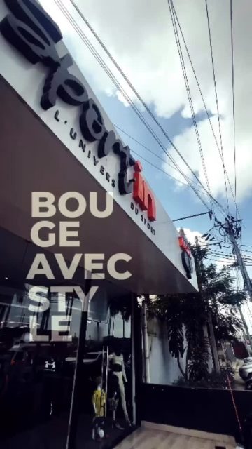 #Persona, Réalisation SPOT PROMO du magasin Sport’In . 
Abidjan, Marcory , Zone 4.
Besoin de Showreel, vidéo promo, vidéo institutionnelle, spot tv, couverture média, etc… ? 

Faites nous confiance . DM ou via:
Tel/Whatsapp : (225) 07 79 79 43 29
Email : info@agencepersona.com

#agencedecommunication #productionaudiovisuelle #agencedigitale #studiocreator #audiovisuel #abidjan #cotedivoire #fyp #videoviral #identitevisuelle #viewfromthetop #fibabasketball #wavecotedivoire #afrobasket2025